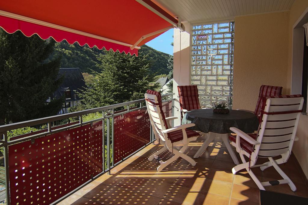 בולאיי Ferienwohnung Burgblick מראה חיצוני תמונה