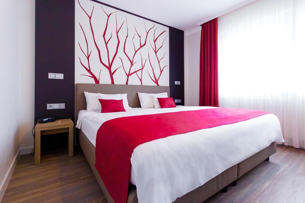 בולאיי Ferienwohnung Burgblick מראה חיצוני תמונה